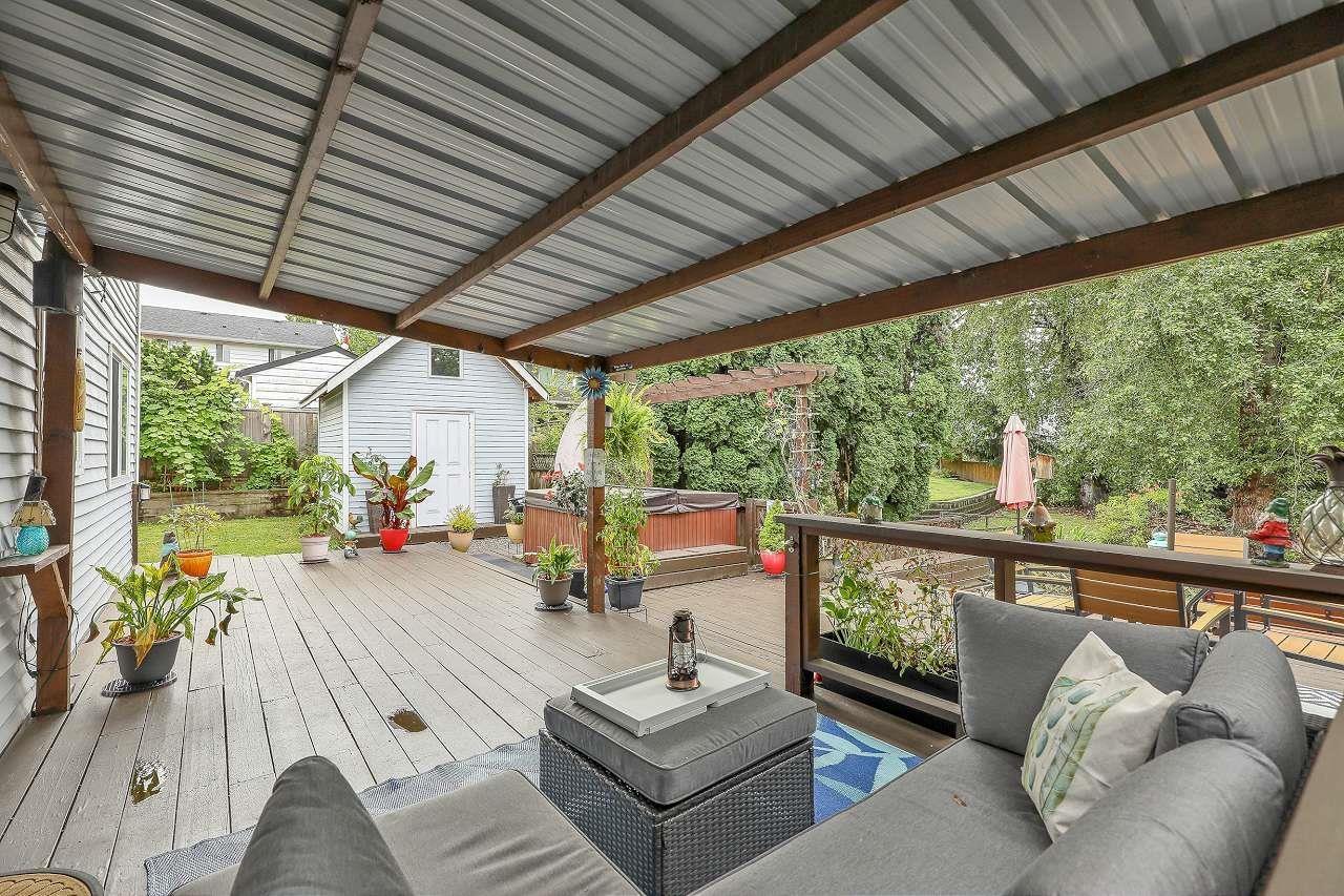 Photo 33 of 19853 50 A Avenue, Langley BC