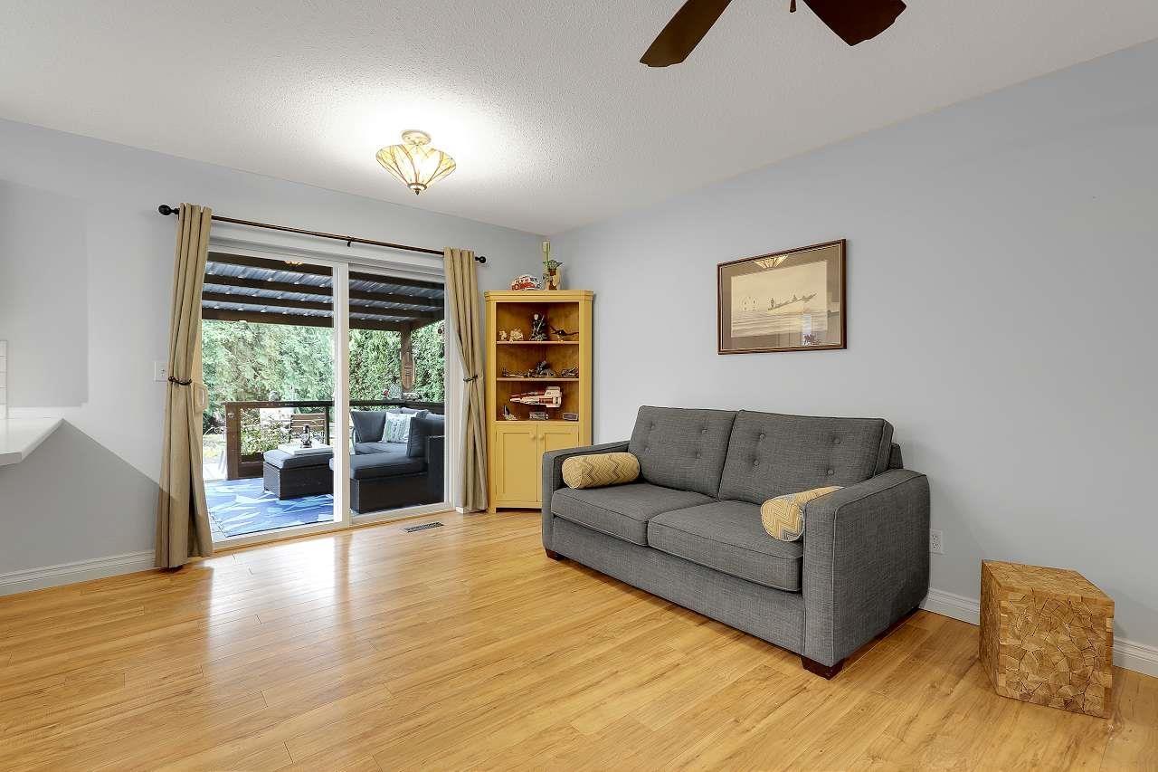 Photo 19 of 19853 50 A Avenue, Langley BC