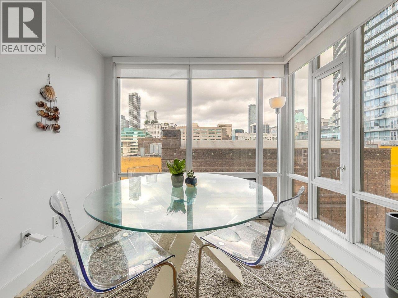 Photo 10 of 806 565 Smithe Street, Vancouver BC