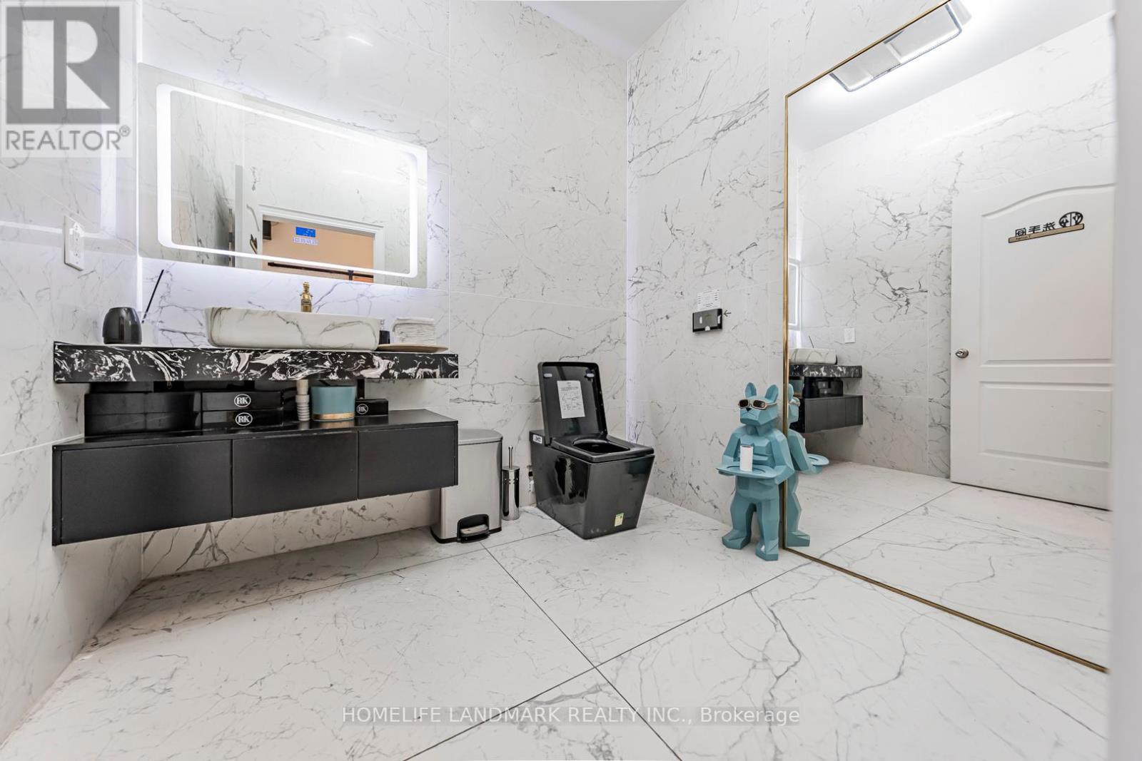 Photo 11 of Unit 3 4361 Highway 7 Highway E, Markham ON