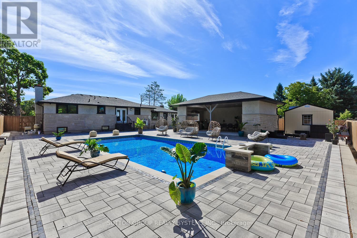 Photo 1 of 214 Ashford Drive, Barrie ON