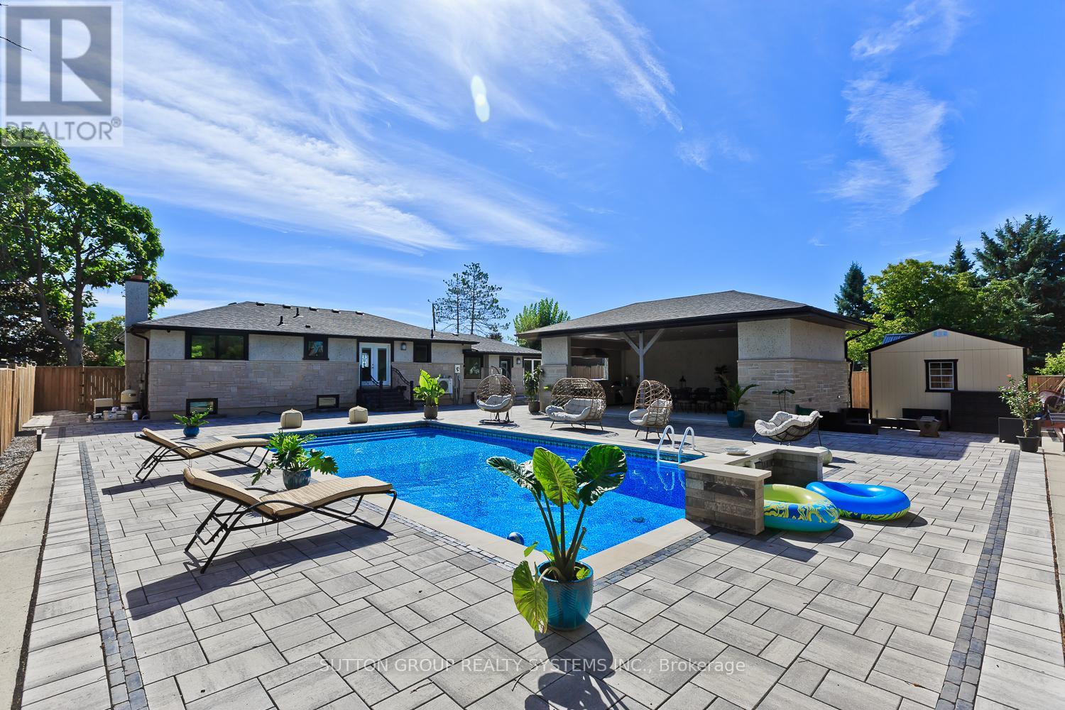 Photo 31 of 214 Ashford Drive, Barrie ON
