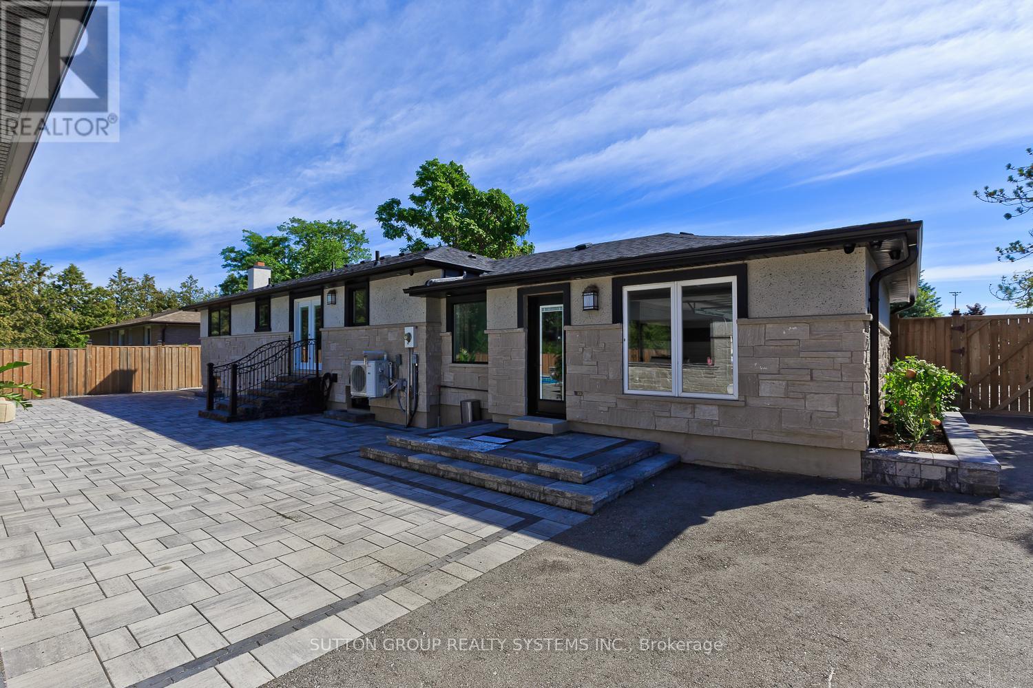 Photo 41 of 214 Ashford Drive, Barrie ON