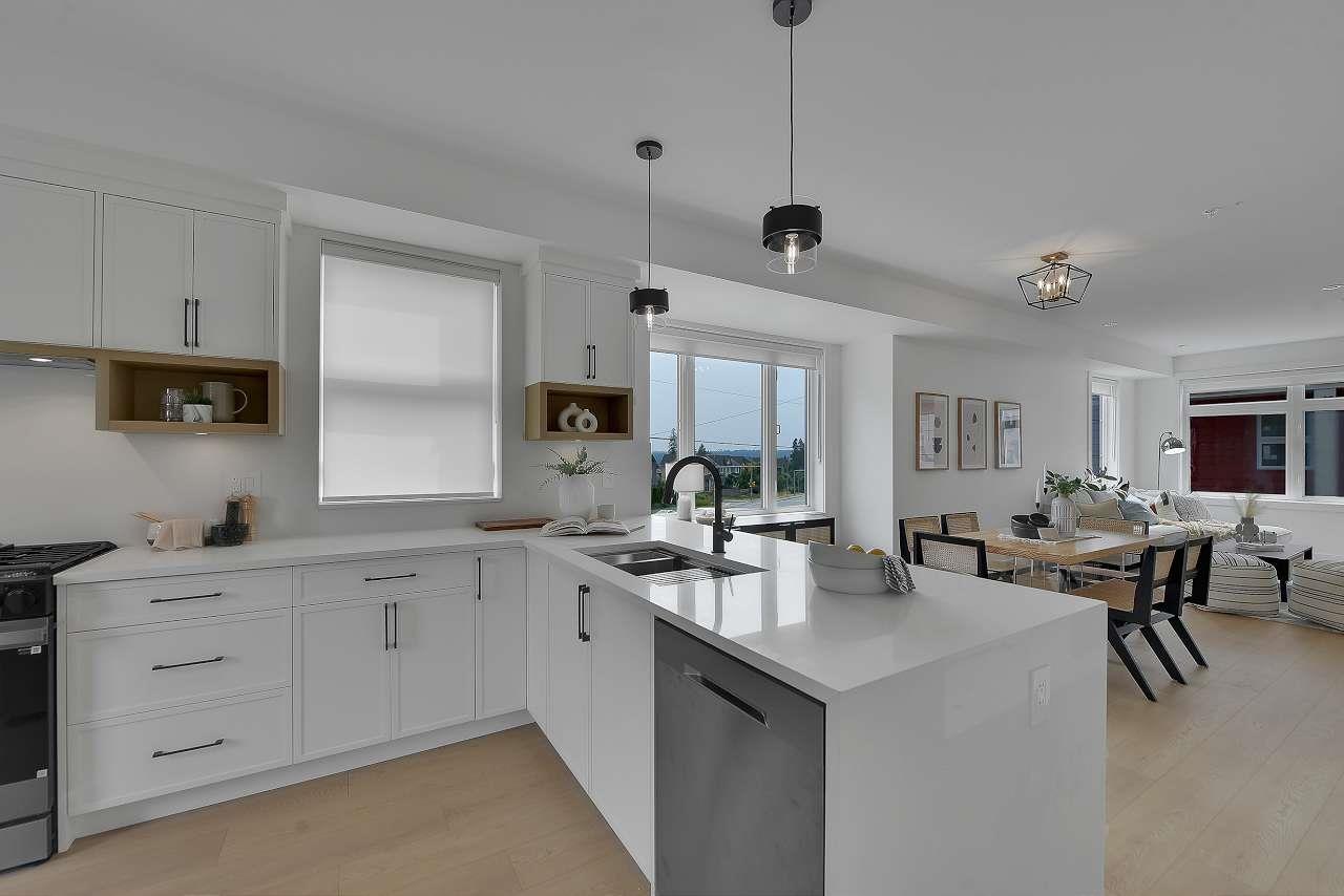 Photo 4 of 16 7540 Briskham Street, Mission BC