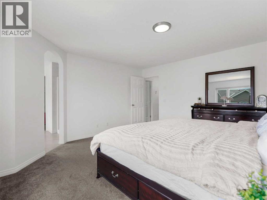 Single Family House for Sale in  Royal Oak Cape NW Royal Oak Calgary 
