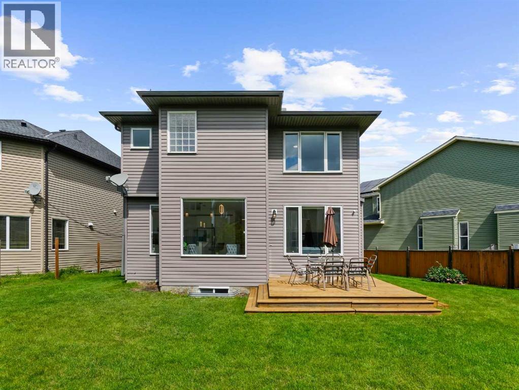 Single Family House for Sale in  Royal Oak Cape NW Royal Oak Calgary 