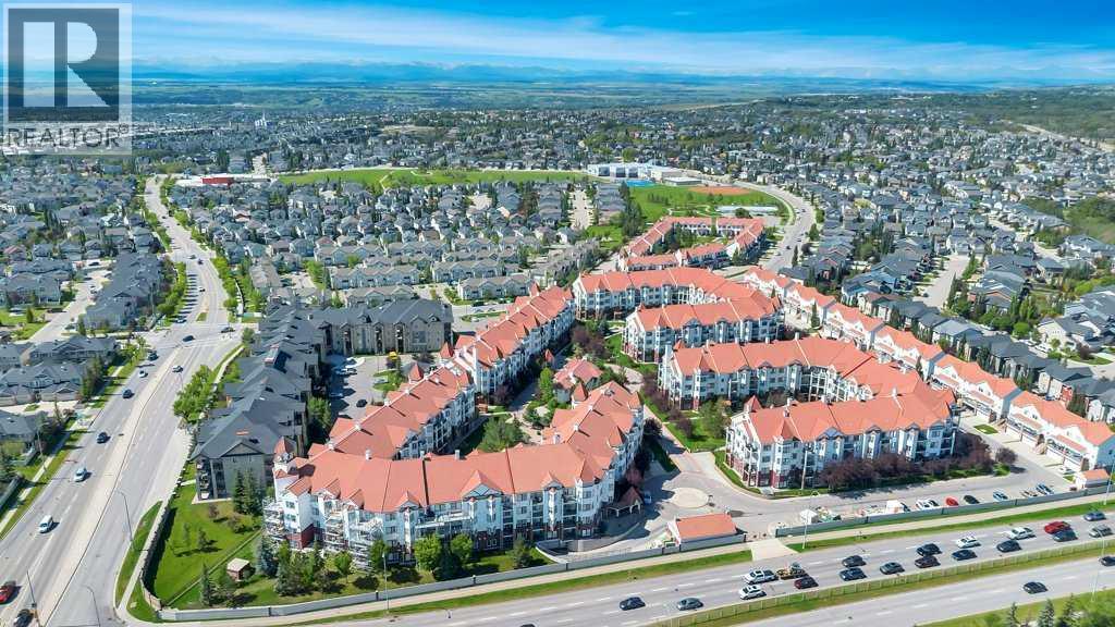 Single Family House for Sale in   Royal Oak Plaza NW Royal Oak Calgary 
