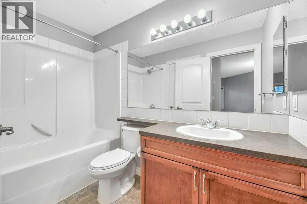 Single Family House for Sale in   Royal Oak Plaza NW Royal Oak Calgary 