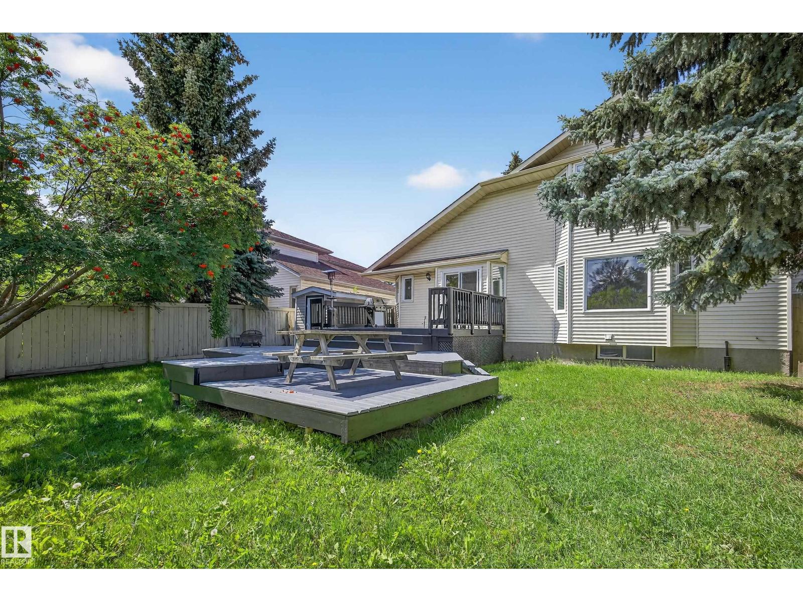 Photo 50 of 47 Ridgemont Wy, Sherwood Park AB