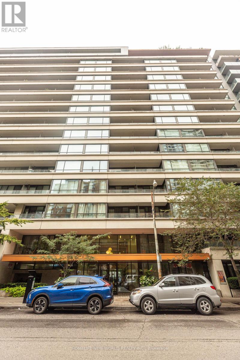 Photo 14 of 951 111 Elizabeth Street, Toronto ON