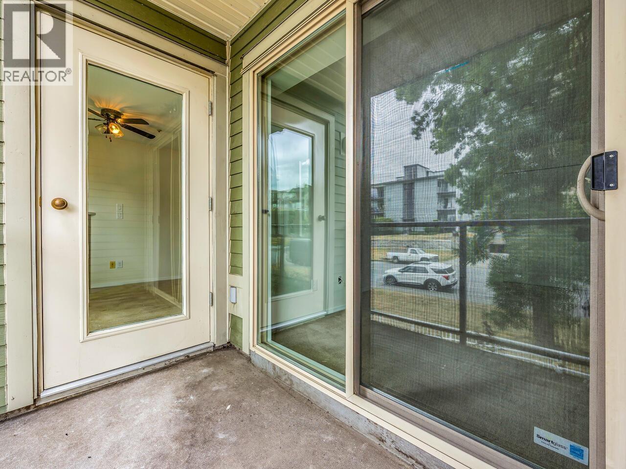 Photo 6 of 304 210 Carnarvon Street, New Westminster BC