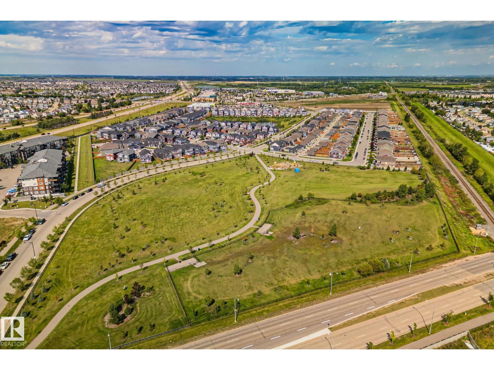 Photo 4 of 121 148 Ebbers Bv Nw, Edmonton AB
