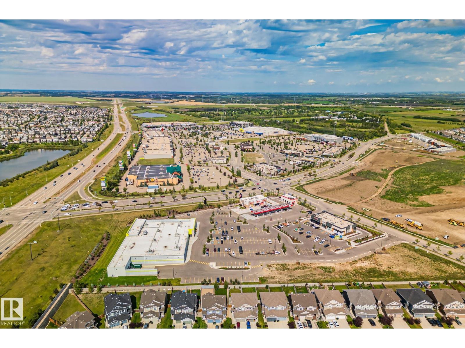 Photo 1 of 121 148 Ebbers Bv Nw, Edmonton AB