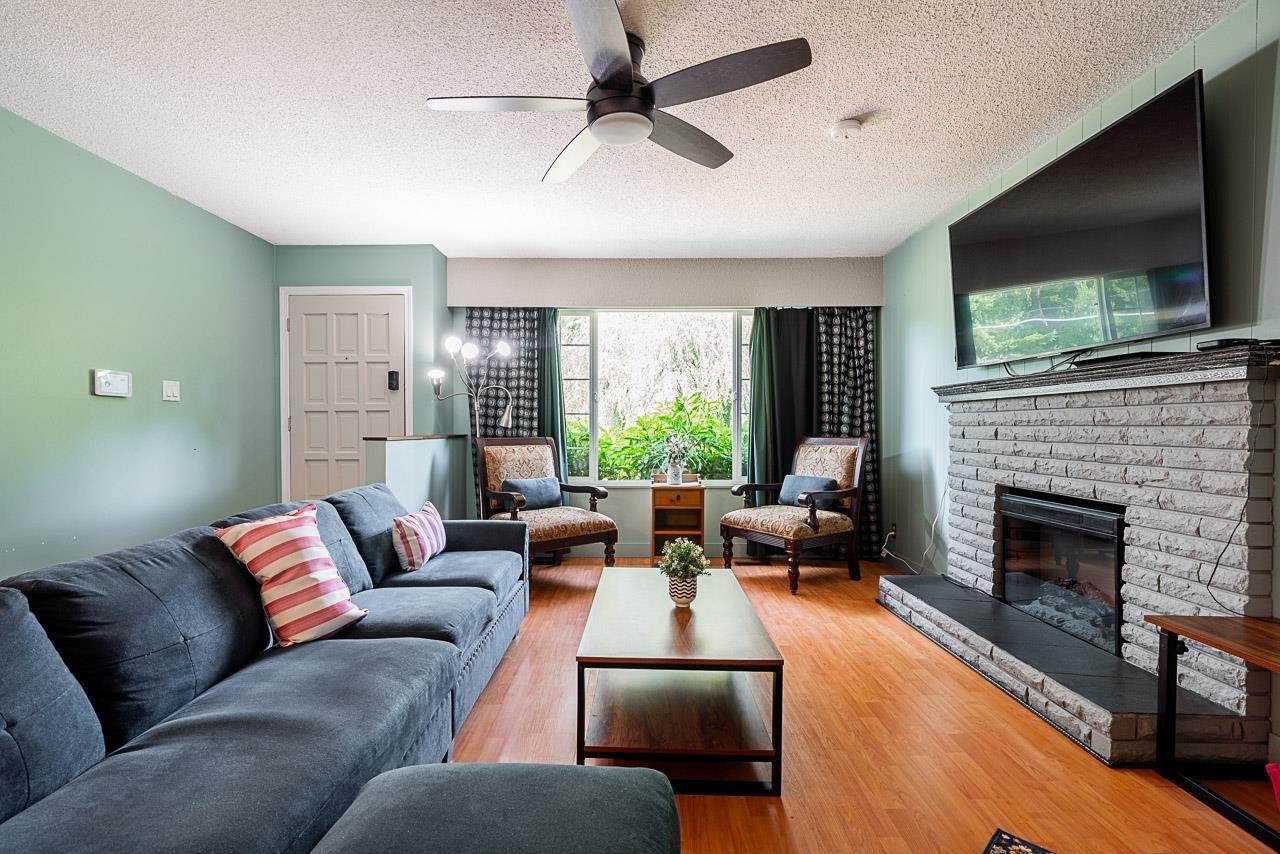 Photo 8 of 19892 36 Avenue, Langley BC