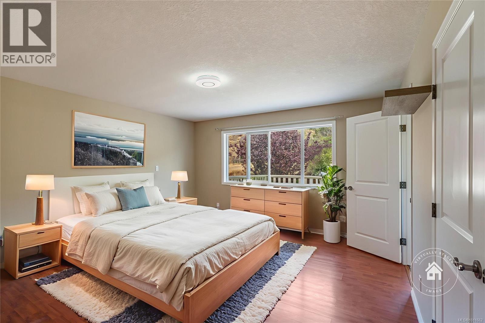 Photo 8 of 5217 Cougar Trail Rd, Nanaimo BC