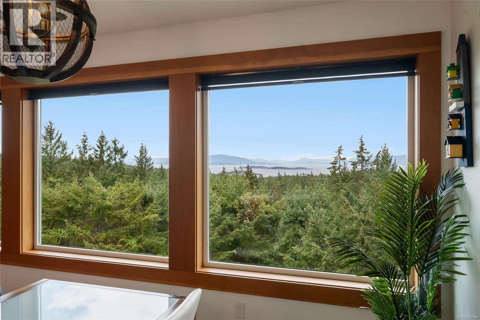 Photo 33 of 2311 Mate Pl, Nanoose Bay BC