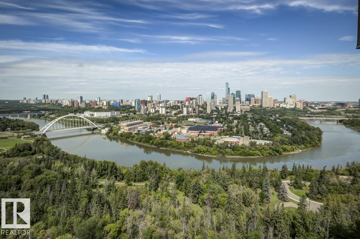 Photo 48 of 2004 10149 Saskatchewan Dr Nw, Edmonton AB