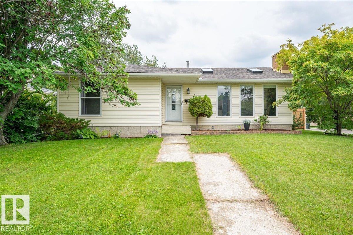 Photo 1 of 2 Meadowbrook Rd, Sherwood Park AB