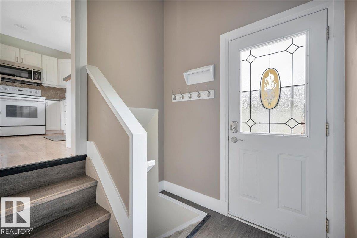 Photo 24 of 2 Meadowbrook Rd, Sherwood Park AB