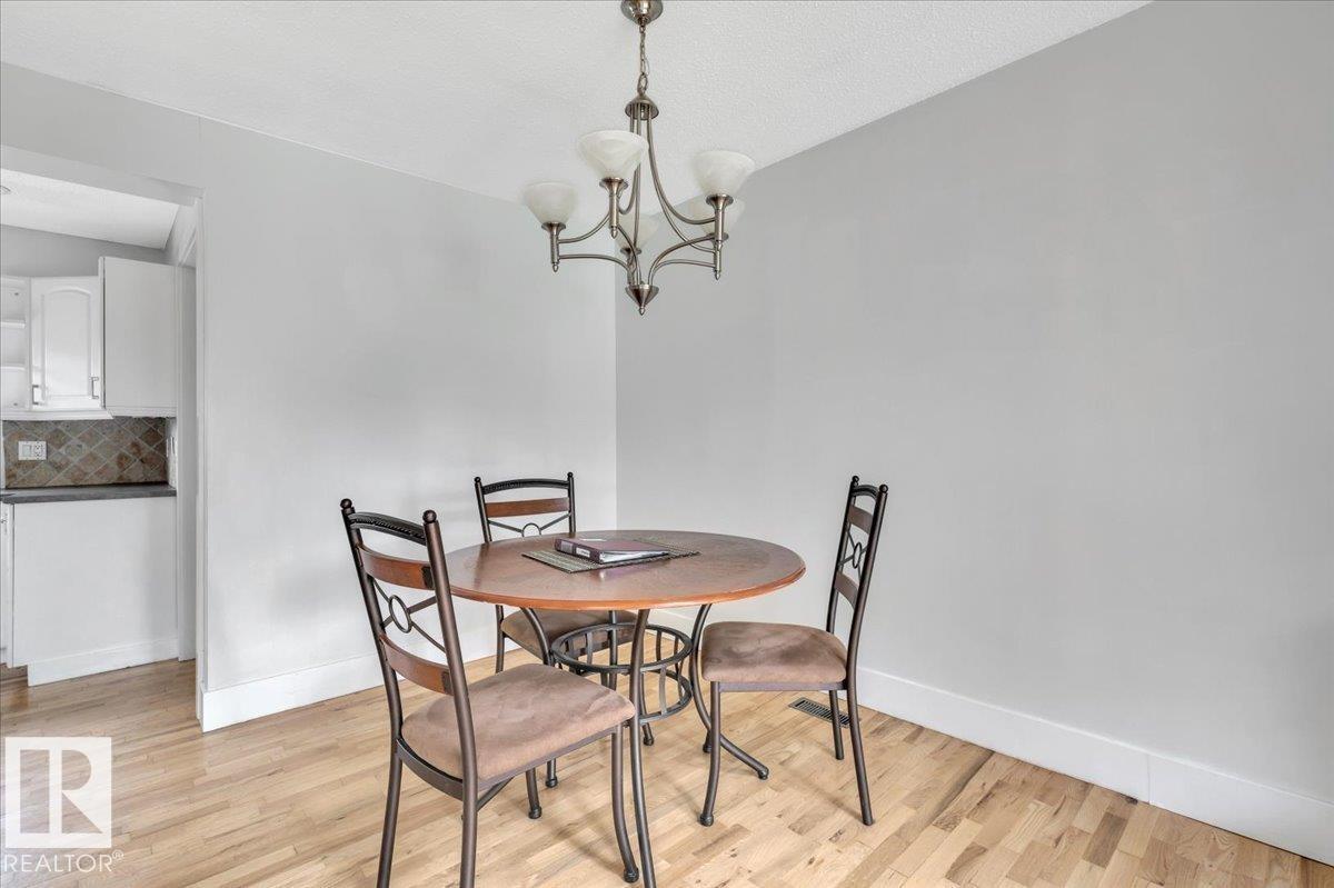 Photo 9 of 2 Meadowbrook Rd, Sherwood Park AB
