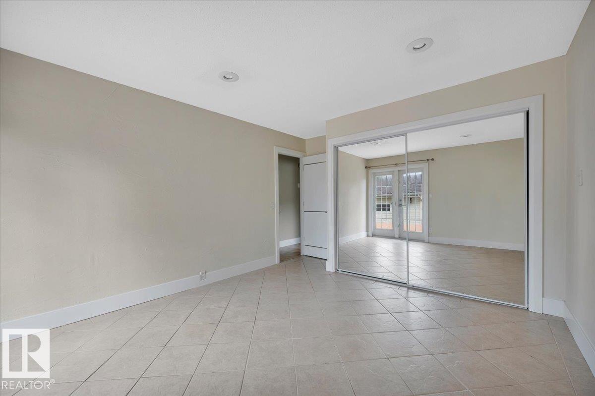 Photo 18 of 2 Meadowbrook Rd, Sherwood Park AB