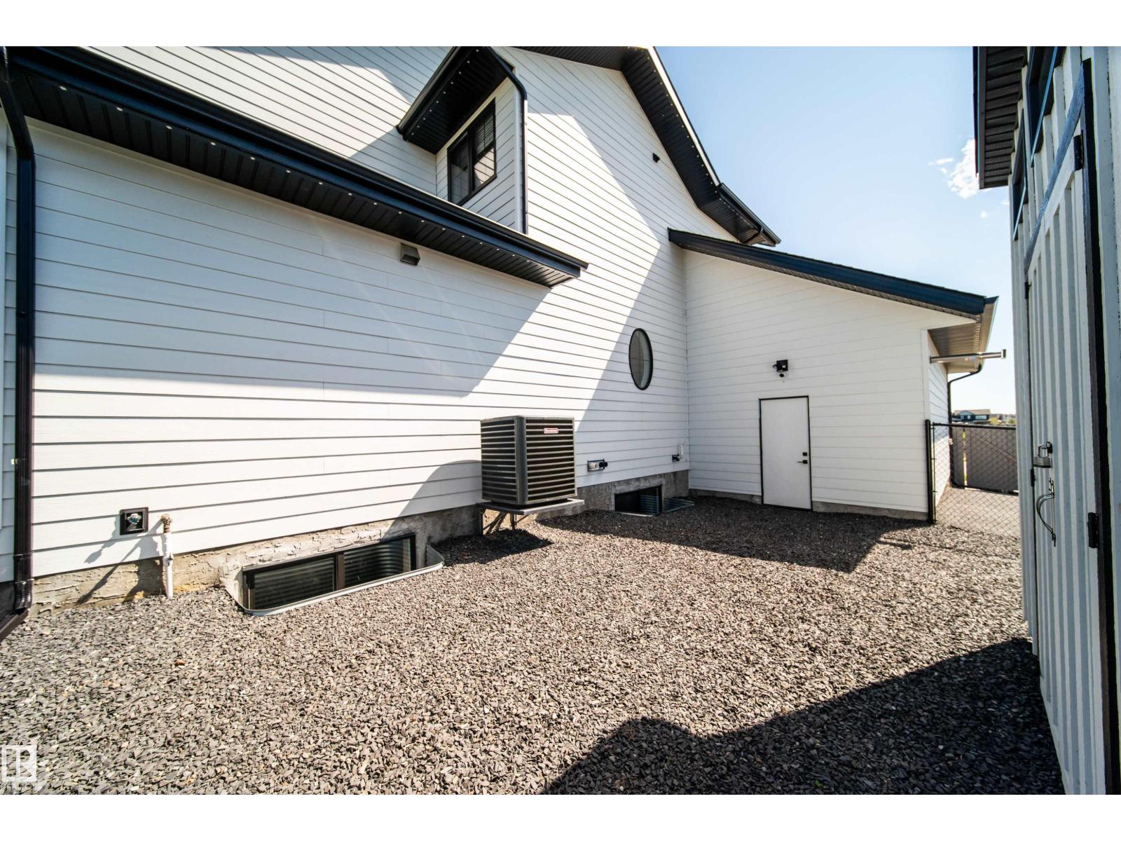 Photo 67 of 10 Hayfield Gv, Ardrossan AB