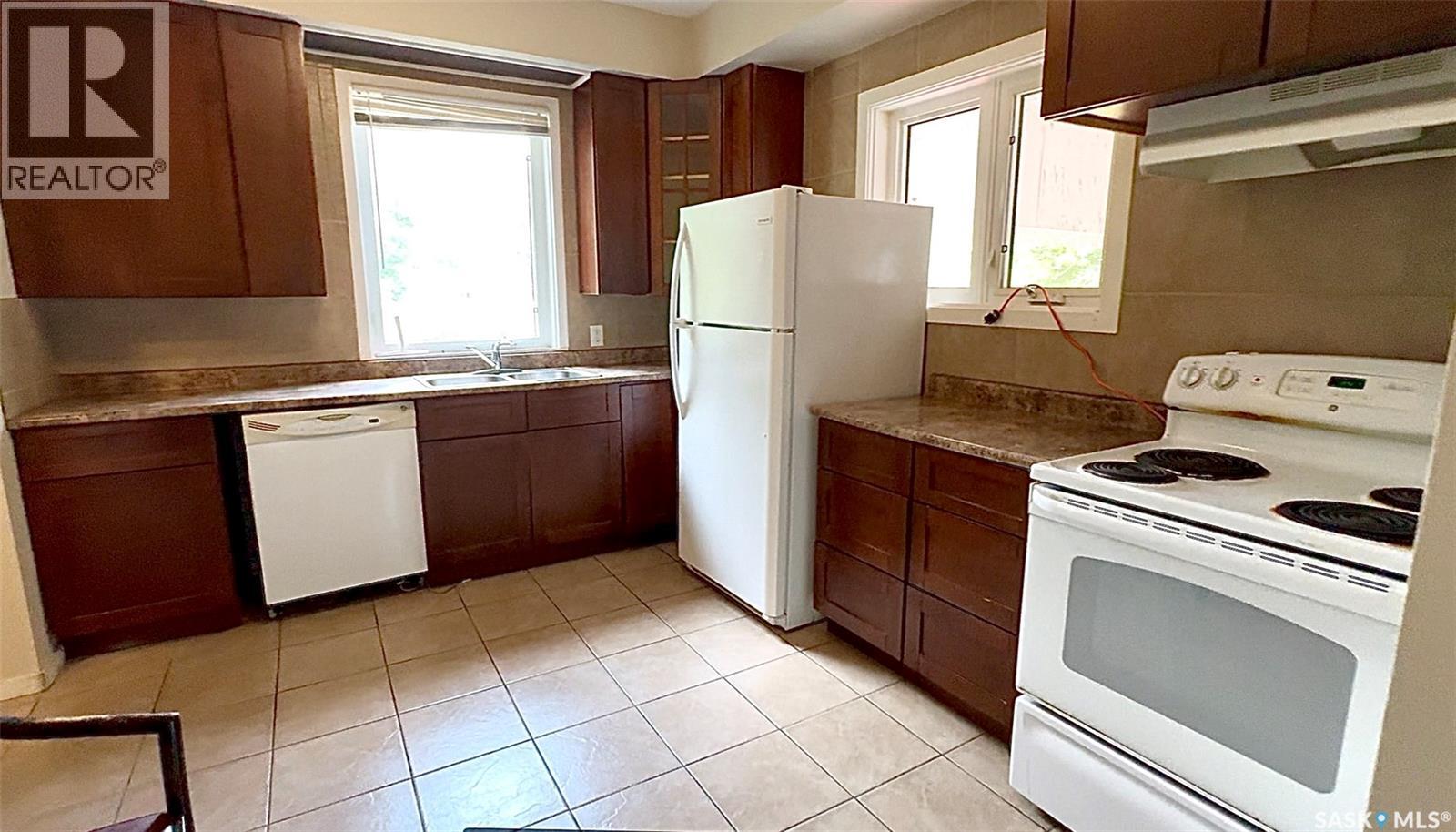 Photo 13 of 401 Garfield Street, Davidson SK