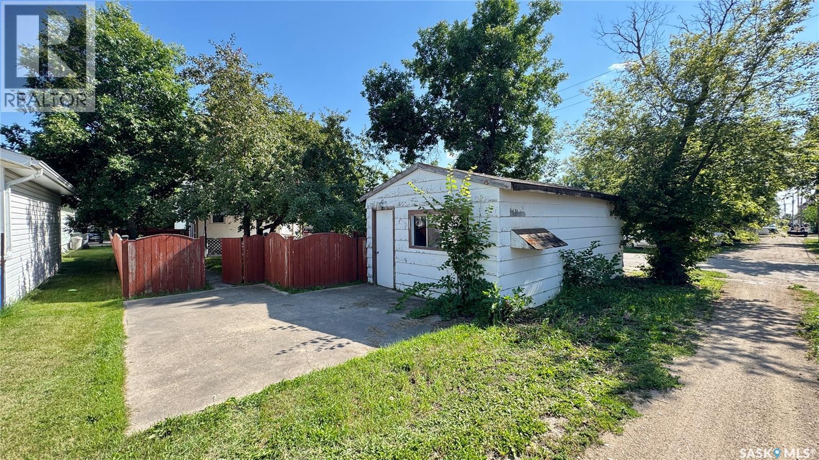 Photo 12 of 401 Garfield Street, Davidson SK