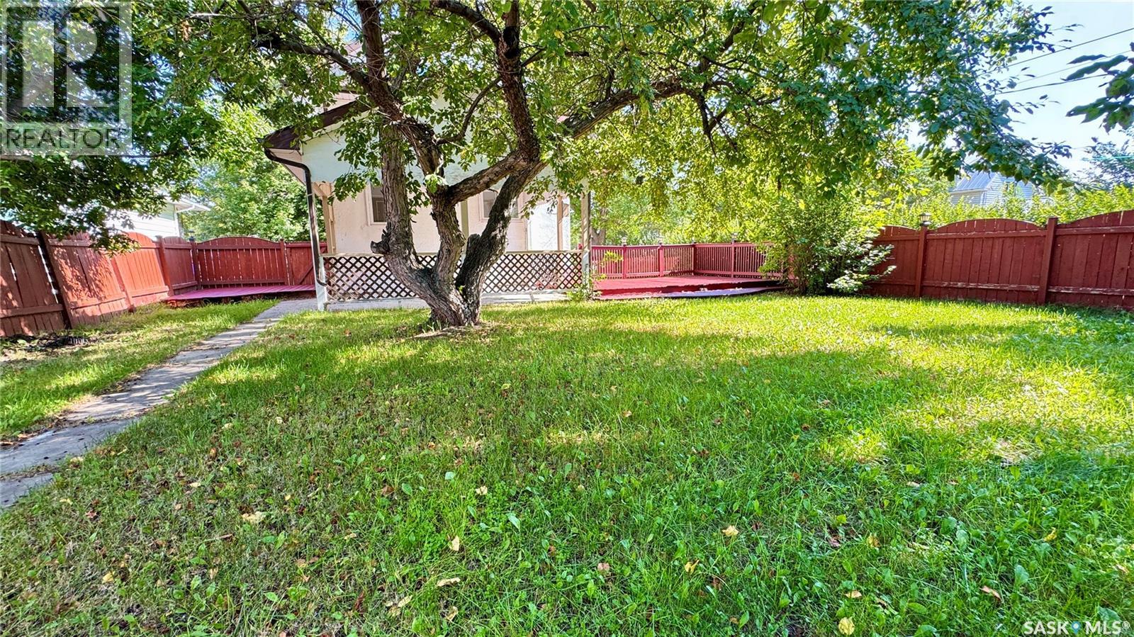 Photo 17 of 401 Garfield Street, Davidson SK