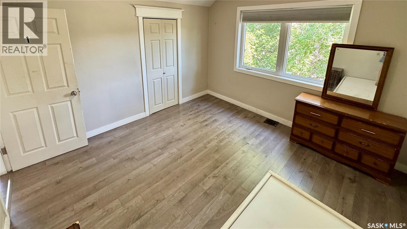 Photo 1 of 401 Garfield Street, Davidson SK