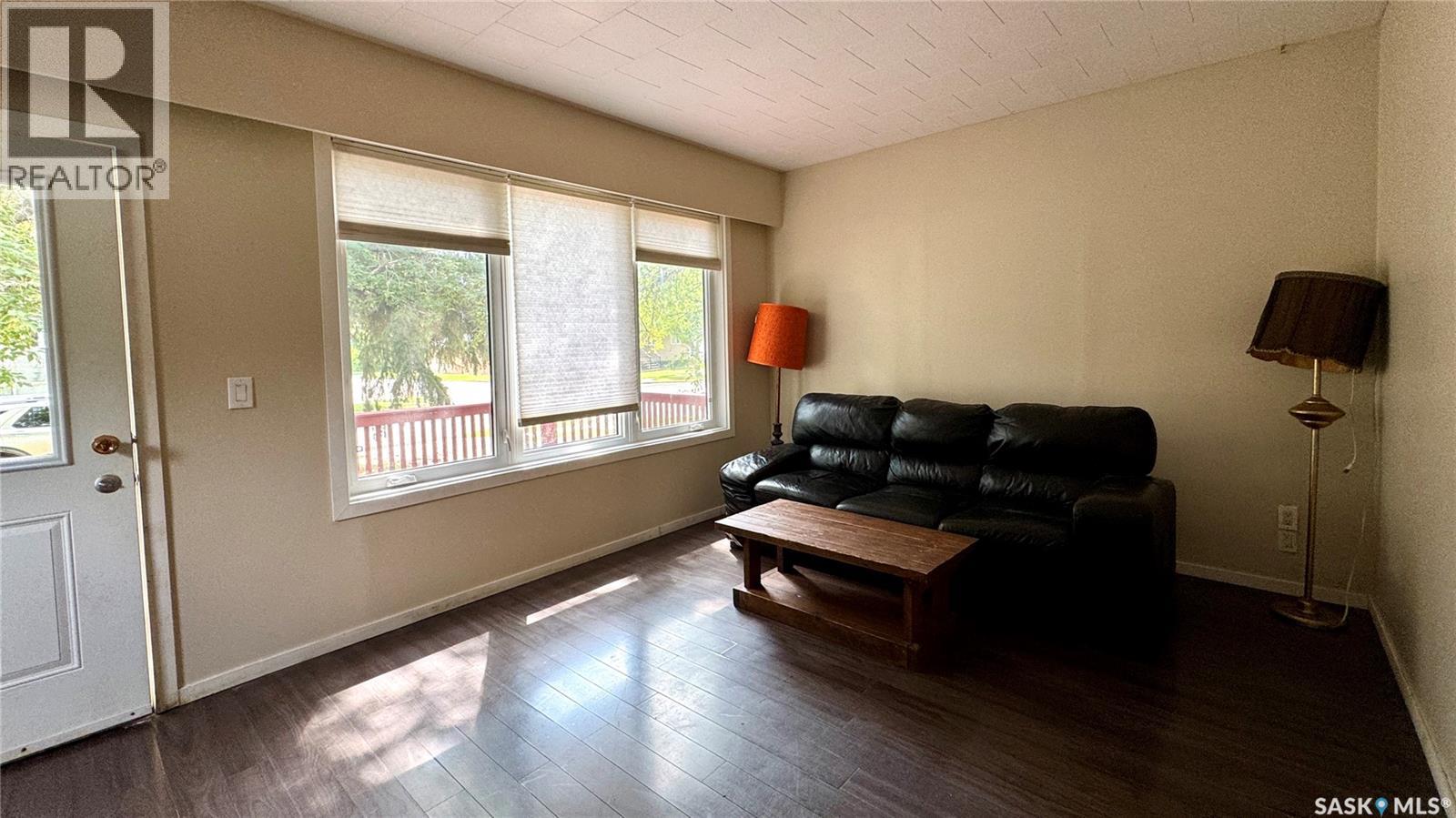 Photo 44 of 401 Garfield Street, Davidson SK