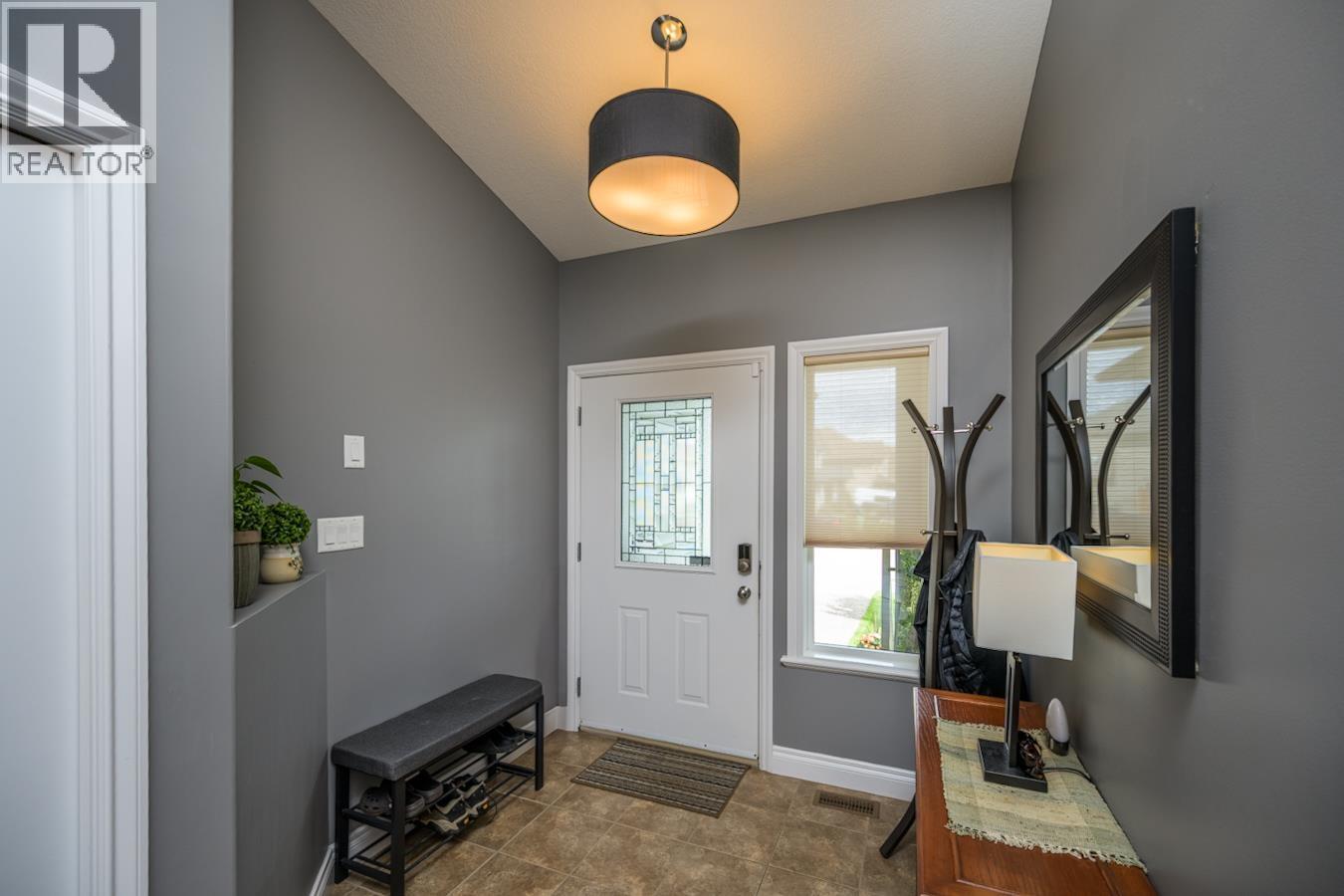 Photo 3 of 8574 St Lawrence Avenue, Prince George BC