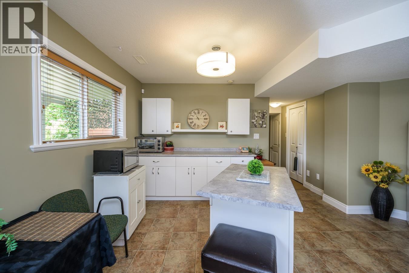 Photo 28 of 8574 St Lawrence Avenue, Prince George BC