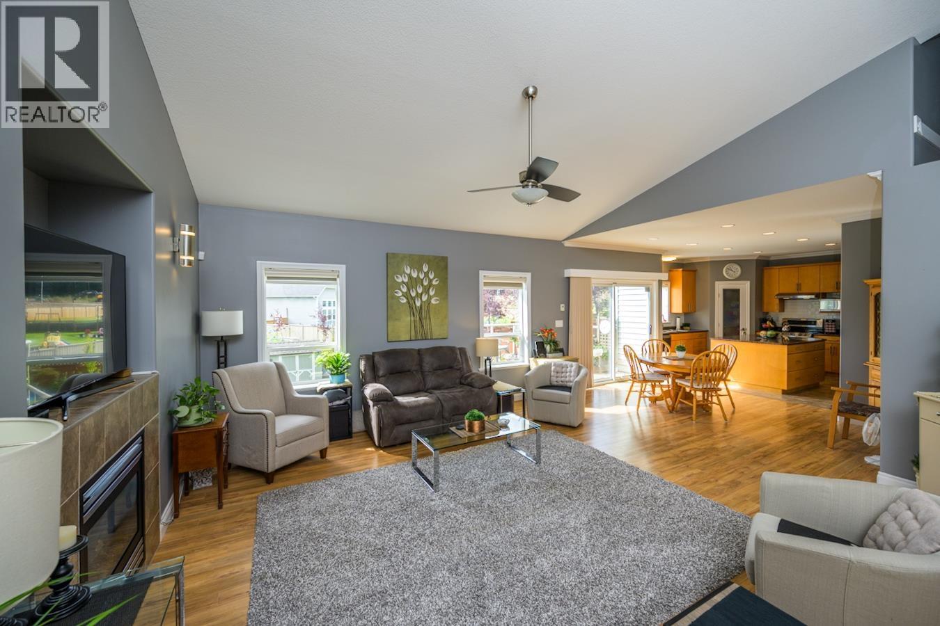 Photo 6 of 8574 St Lawrence Avenue, Prince George BC