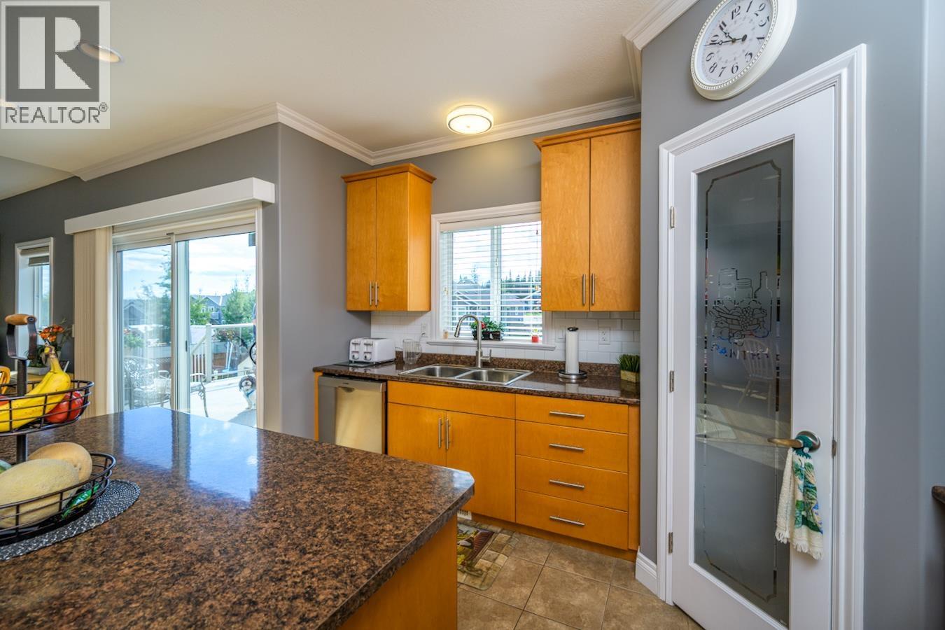 Photo 10 of 8574 St Lawrence Avenue, Prince George BC