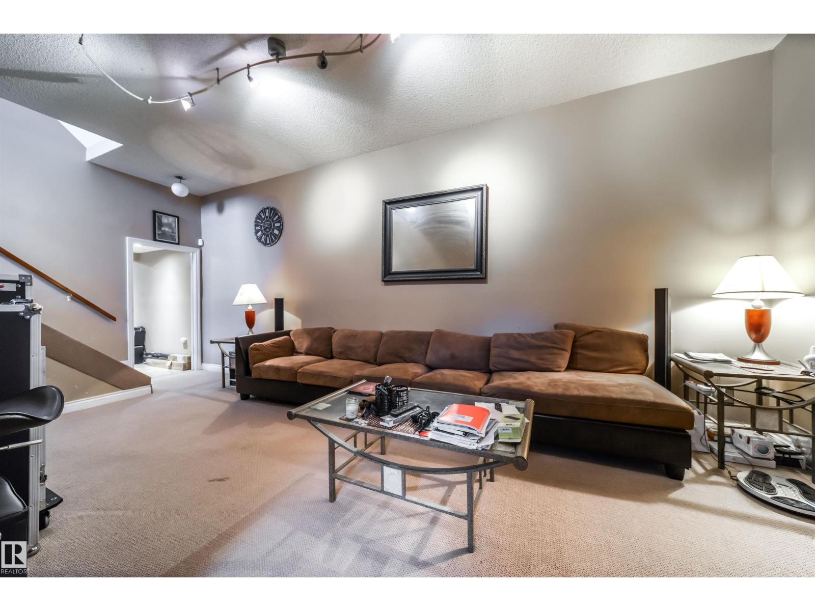 Photo 33 of 18111 76 Av Nw, Edmonton AB