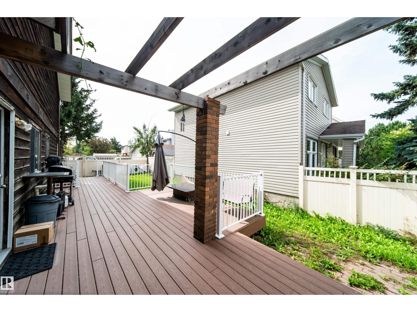 Photo 24 of 18111 76 Av Nw, Edmonton AB