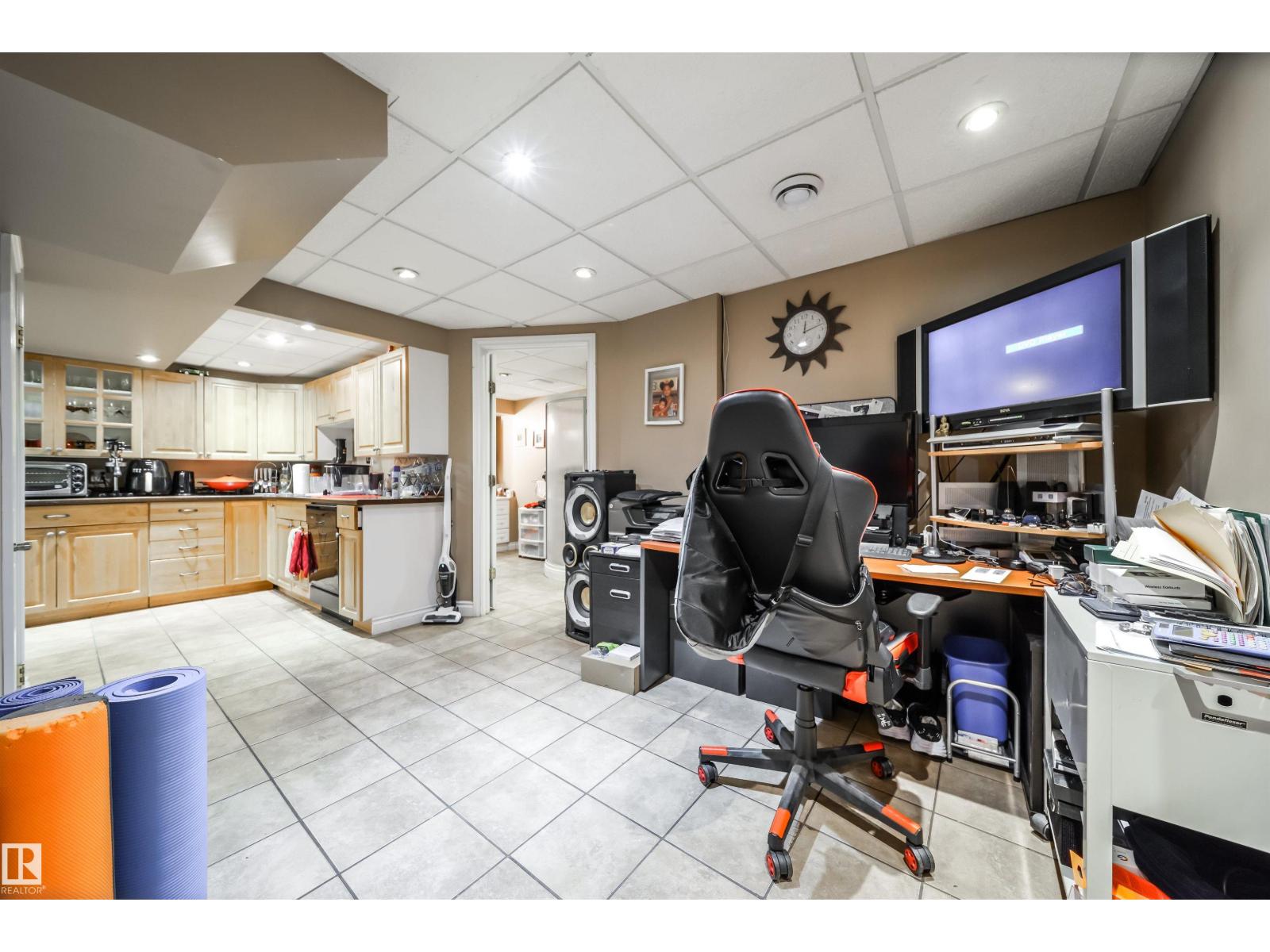Photo 37 of 18111 76 Av Nw, Edmonton AB