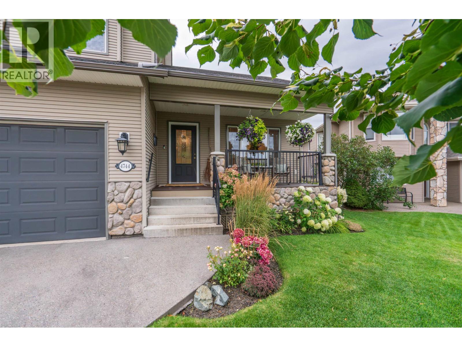 Photo 4 of 4744 Strom Place, Prince George BC