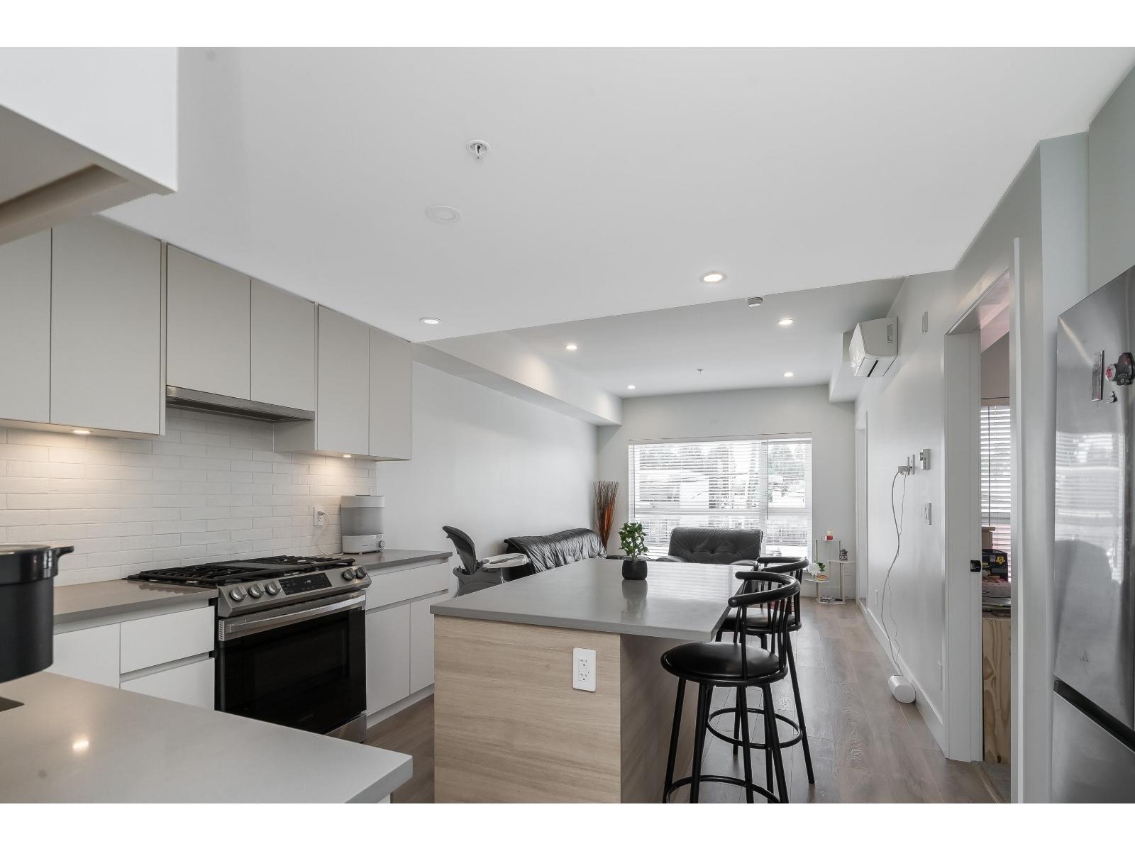 Photo 6 of 206 8496 120 Street, Surrey BC