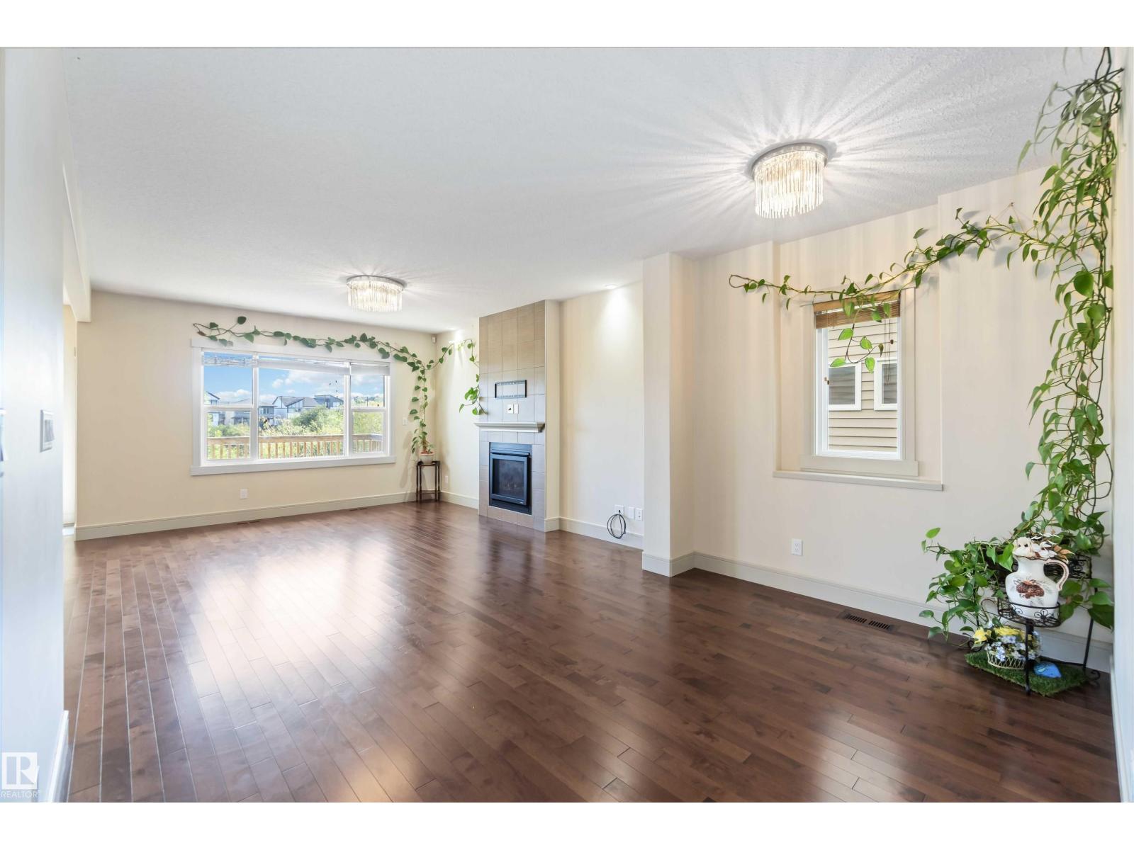 Photo 6 of 3434 Parker Loop Sw, Edmonton AB