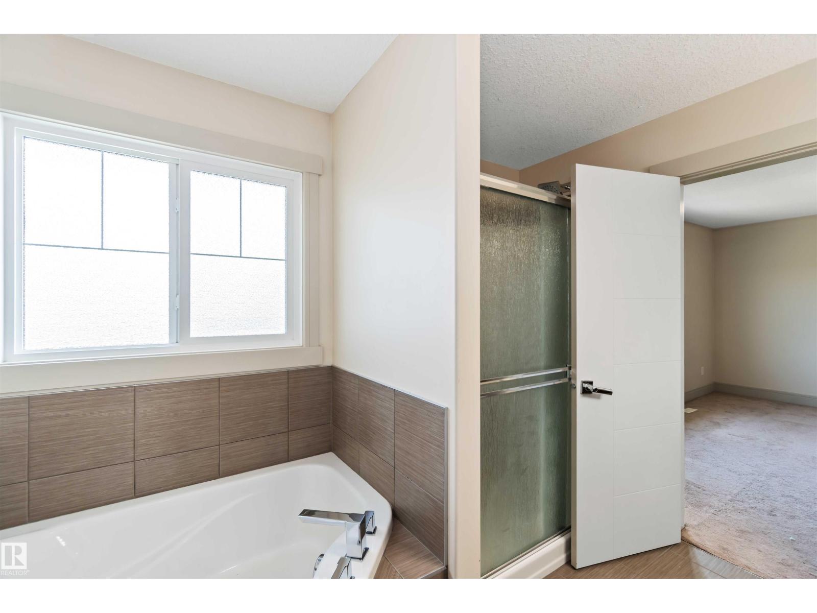 Photo 65 of 3434 Parker Loop Sw, Edmonton AB