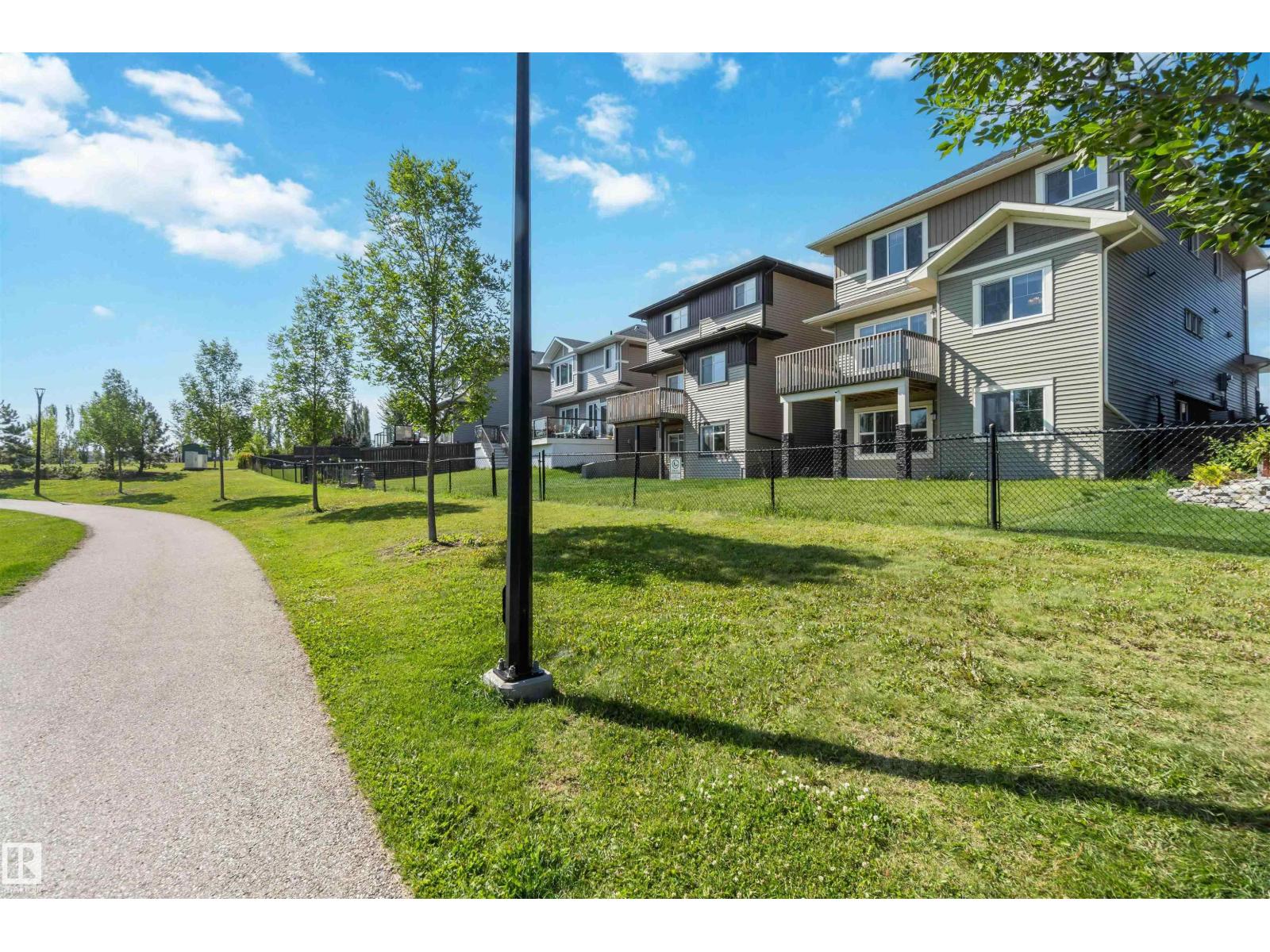 Photo 10 of 3434 Parker Loop Sw, Edmonton AB