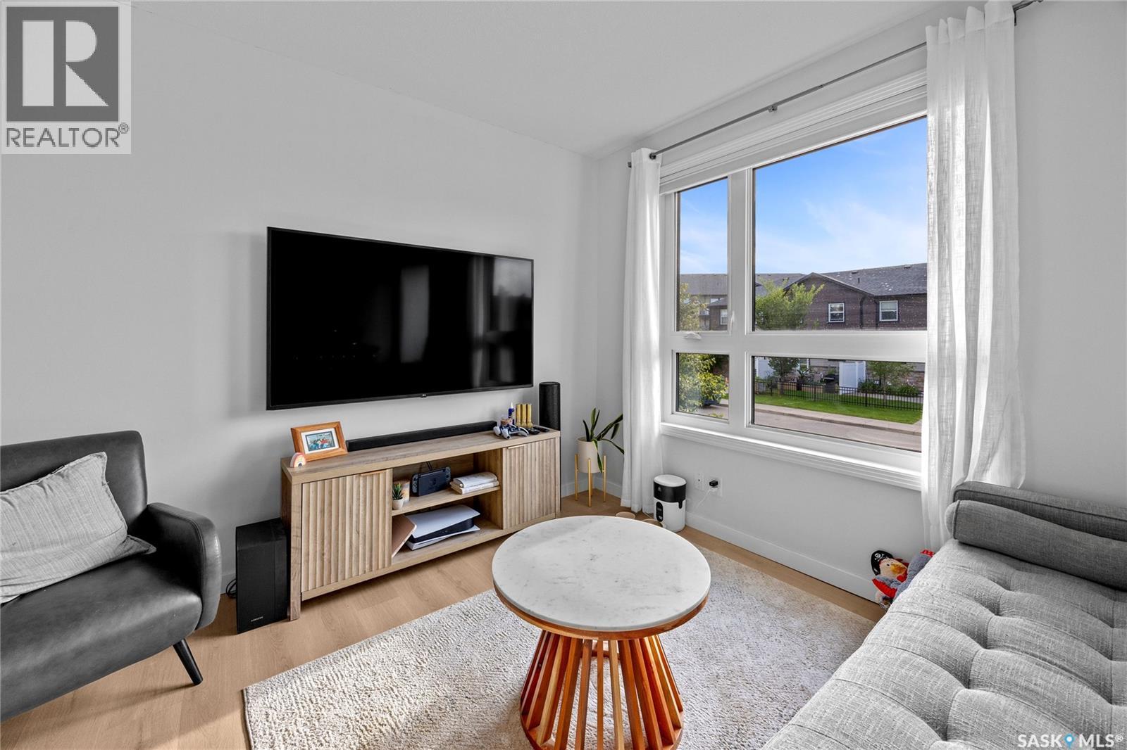 Single Family House Low rise for Sale in   Maningas BEND Saskatoon 