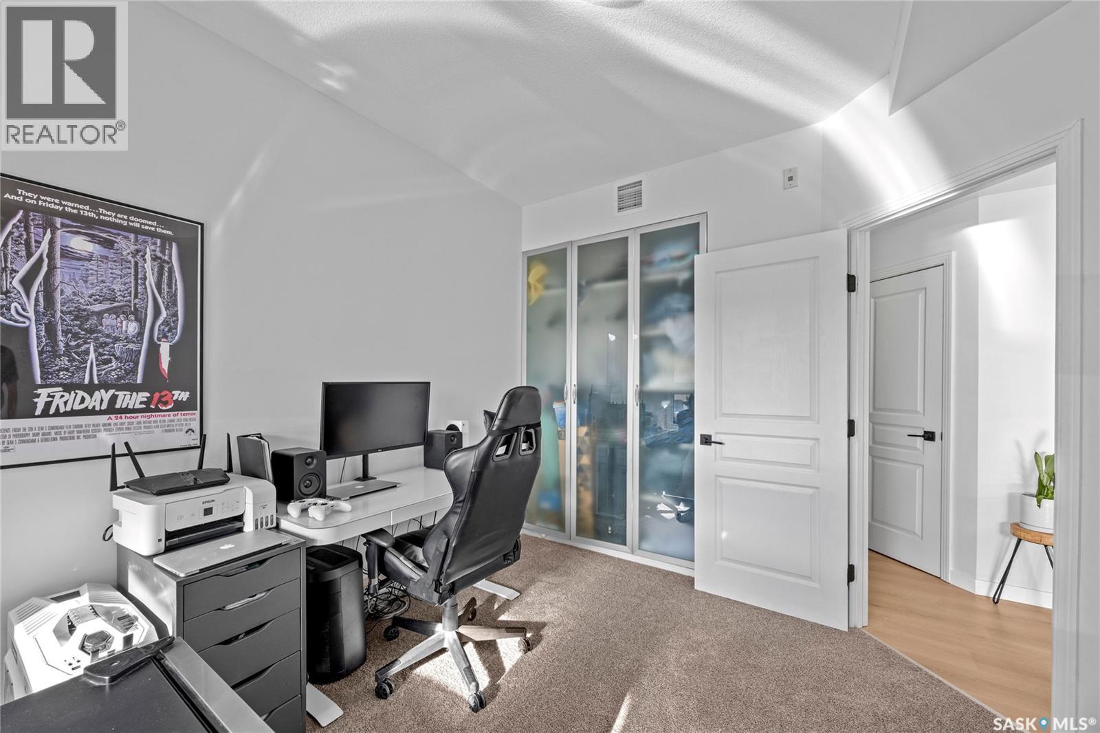 Single Family House Low rise for Sale in   Maningas BEND Saskatoon 