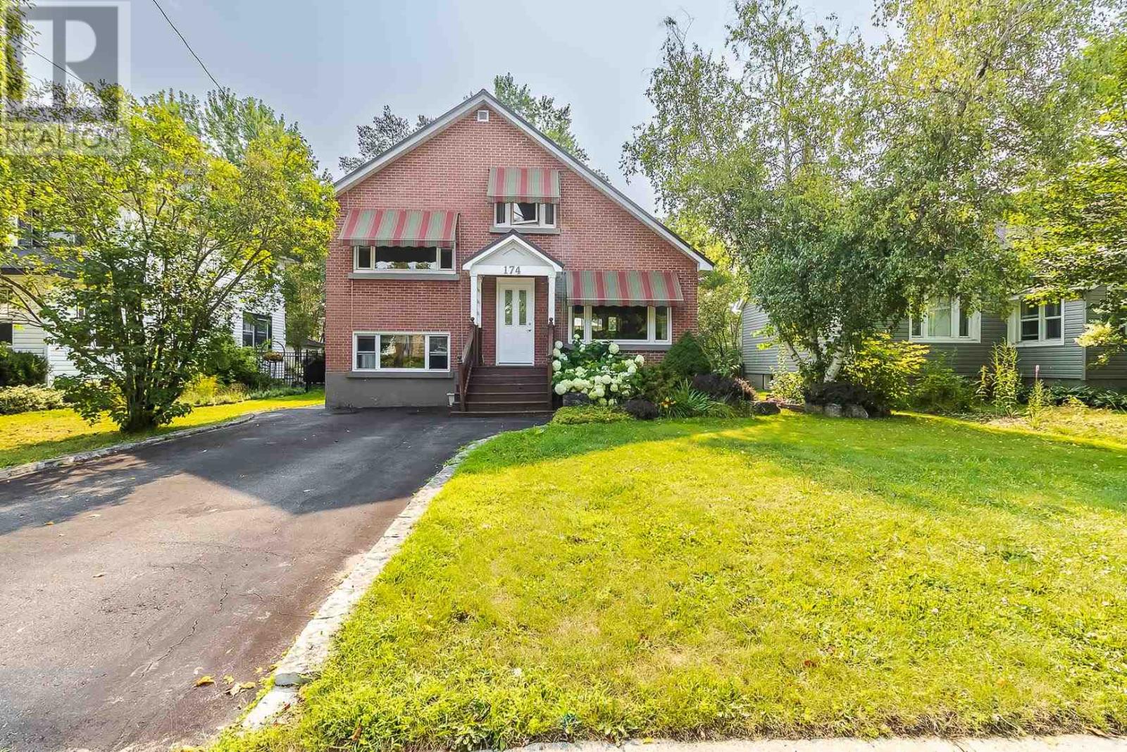Photo 31 of 174 Mcgregor Ave, Sault Ste Marie ON