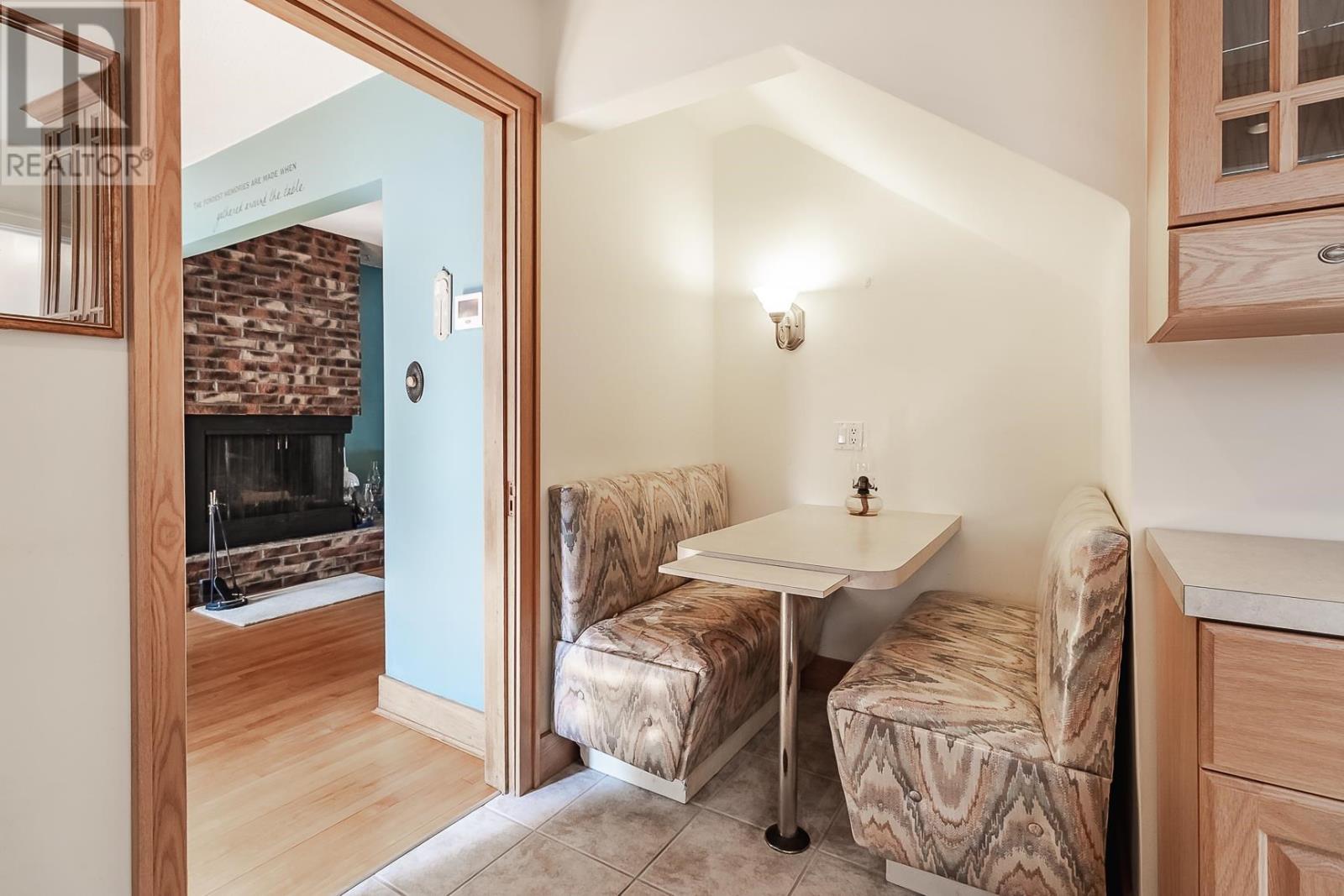 Photo 32 of 174 Mcgregor Ave, Sault Ste Marie ON