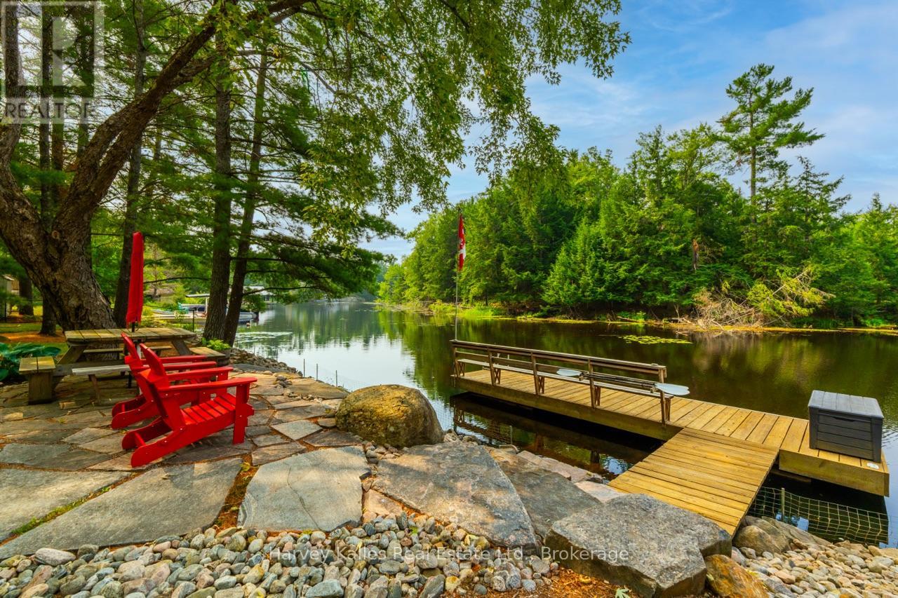 Photo 24 of 2781 Muskoka Road 118 West, Muskoka Lakes ON