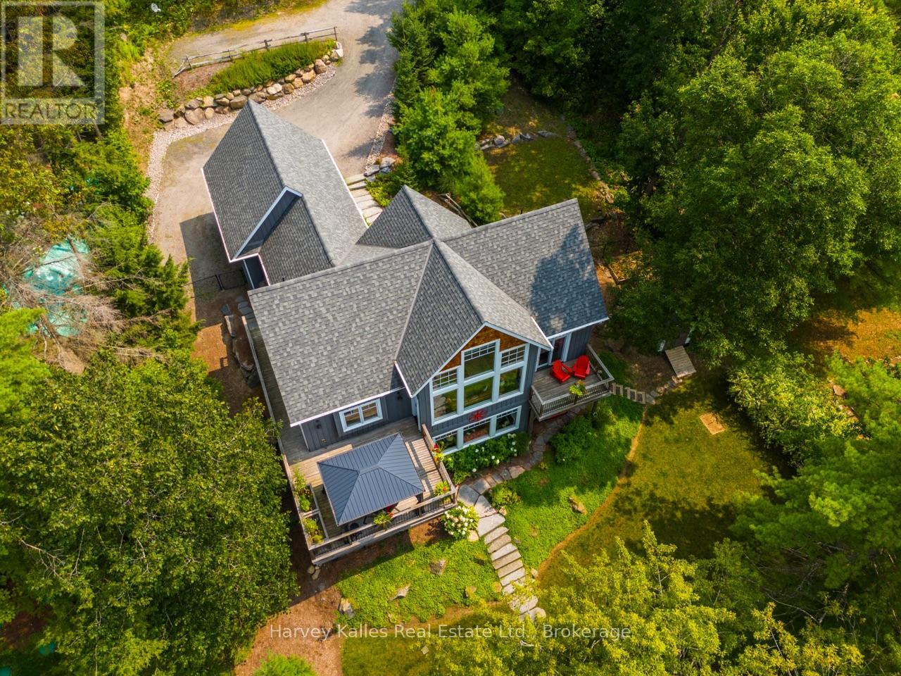 Photo 40 of 2781 Muskoka Road 118 West, Muskoka Lakes ON