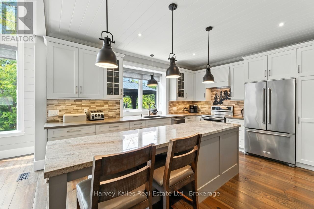 Photo 5 of 2781 Muskoka Road 118 West, Muskoka Lakes ON